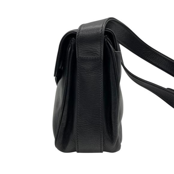 Vintage Gucci Horseshoe Shoulder Bag, Black, D2, Crossbody, Flap, Gold Hardwa... - Picture 6 of 16